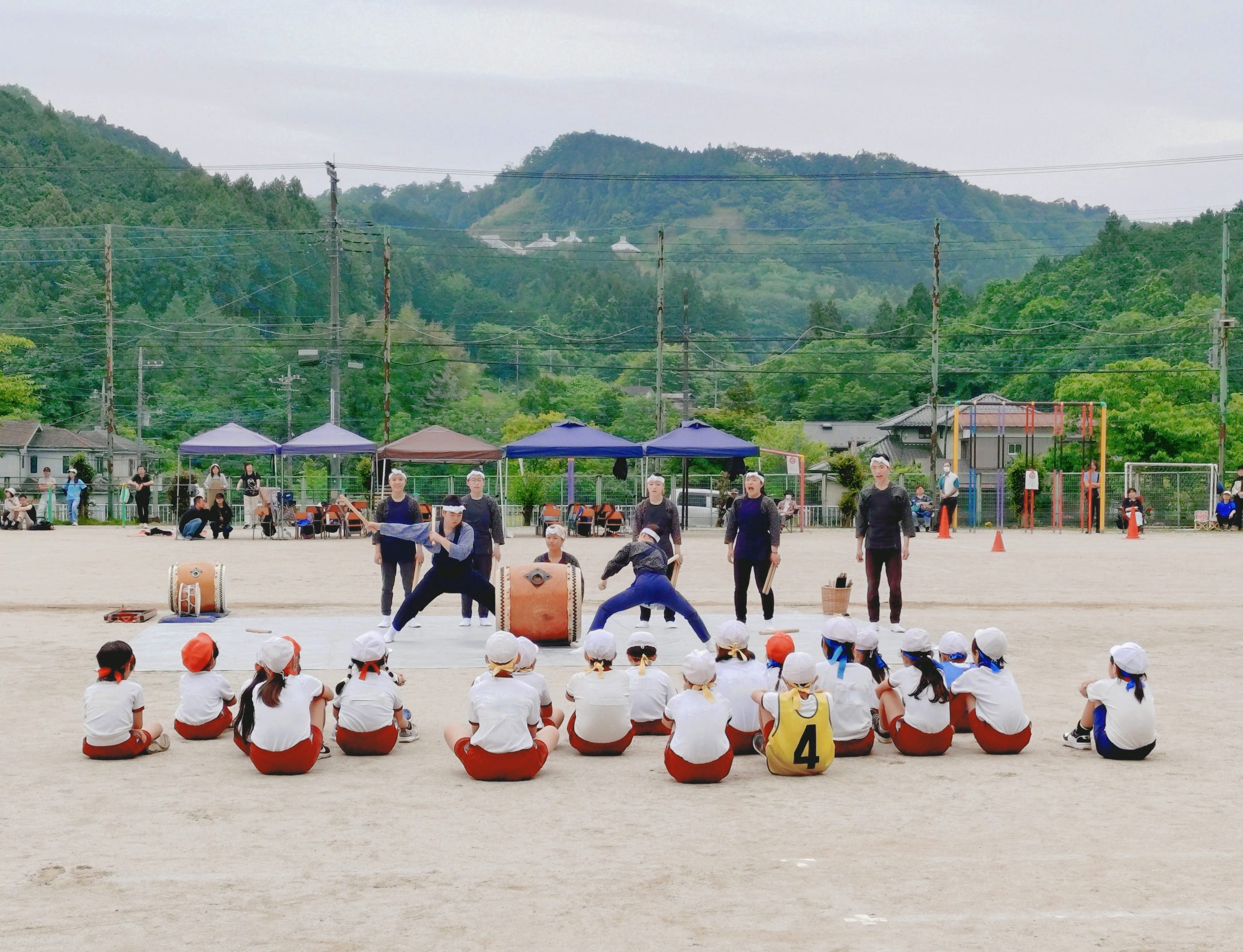 地元の飯能第二小学校の運動会で出し物として太鼓の公演をした